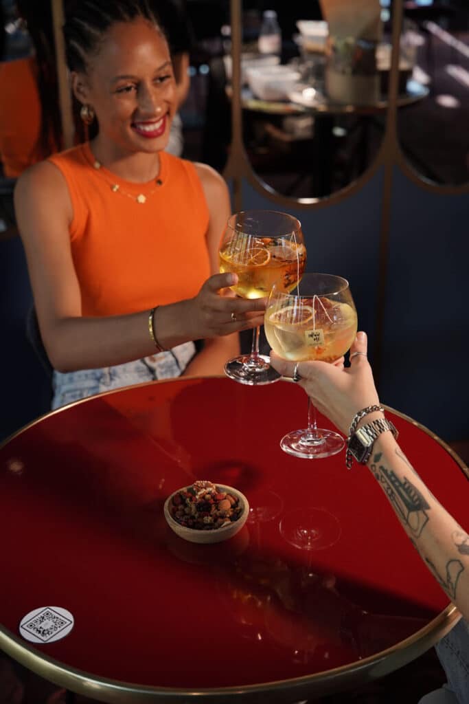L'expérience cocktail parfaite sans alcool à partager